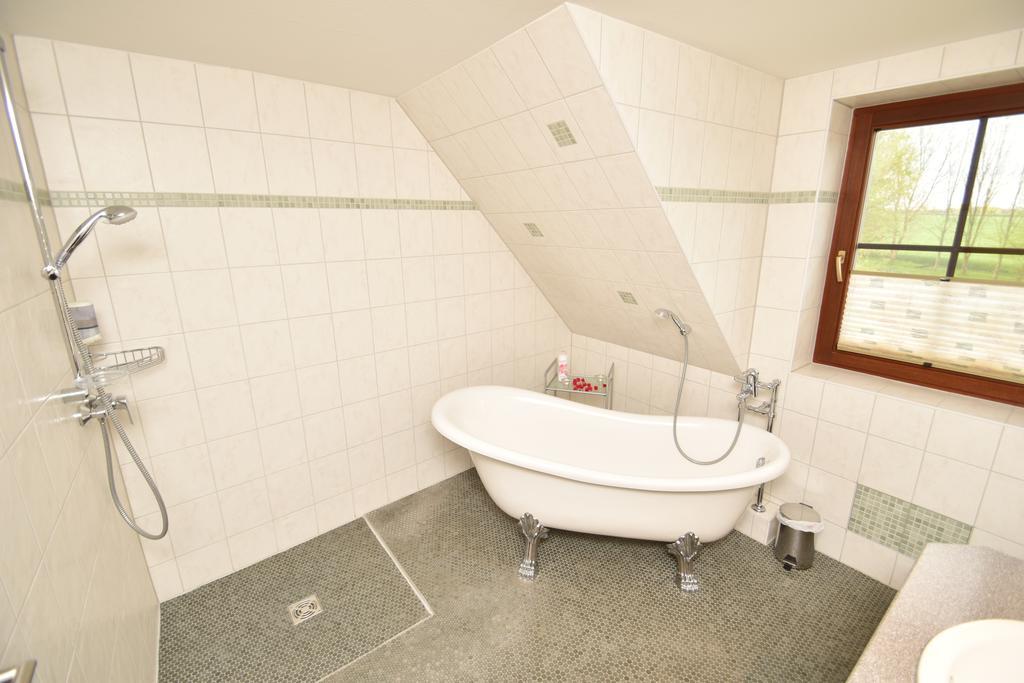 Landhotel Zur Guten Einkehr Grubschütz Eksteriør billede