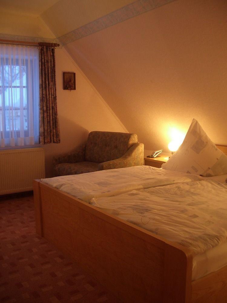 Landhotel Zur Guten Einkehr Grubschütz Eksteriør billede